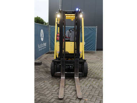 Carrelli elettrici 4 ruote 2015  Hyster E3.2XN (8)