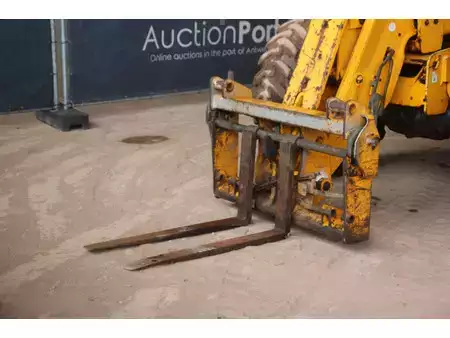 Telescopic forklift rigid 2013  JCB 531-70 (8)