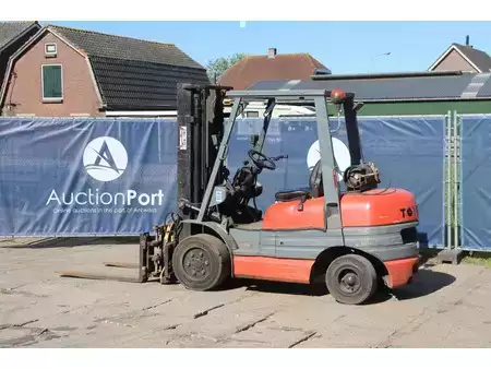 Gas truck 1998  Toyota 02-6FGF30 (3)