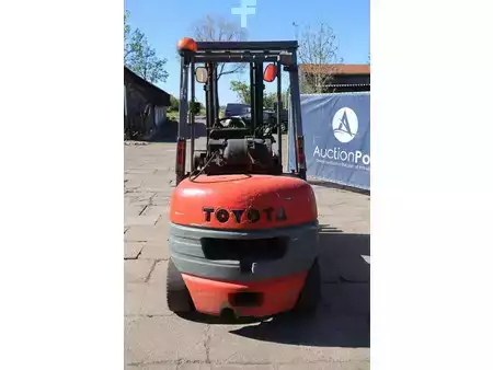 Gas truck 1998  Toyota 02-6FGF30 (5)