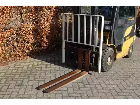 LPG VZV 2014  Yale GLP16VX (10)