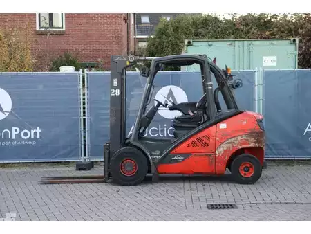 Diesel heftrucks 2016  Linde H35D (2)
