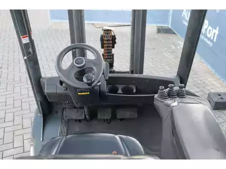 Diesel heftrucks 2016  Linde H35D (23)