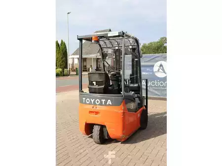 Carrelli elettrici 4 ruote 2017  Toyota 7FBEST13 (6)