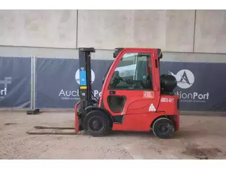 Treibgasstapler 2015  Hyster H2.5FT (2)