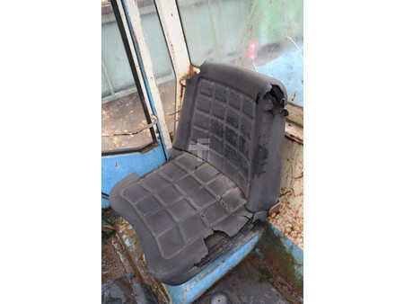 Terénní vysokozdvižný vozík 1990  Manitou M430CP (18)