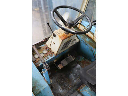 Terénní vysokozdvižný vozík 1990  Manitou M430CP (19)