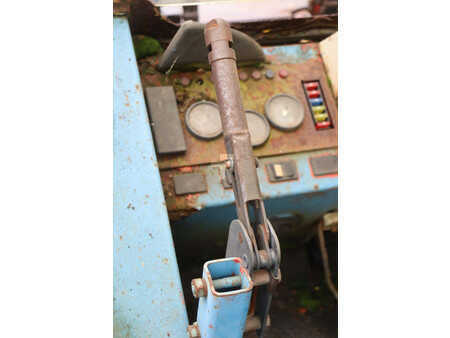 Terénní vysokozdvižný vozík 1990  Manitou M430CP (21)