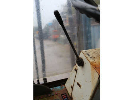 Terénní vysokozdvižný vozík 1990  Manitou M430CP (24)