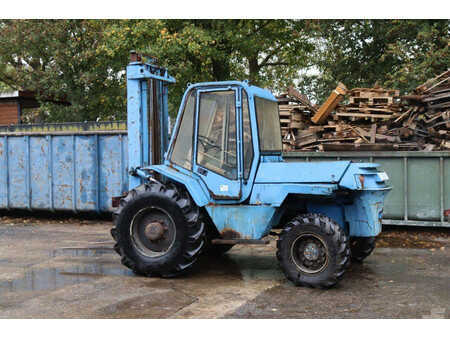 Terénní vysokozdvižný vozík 1990  Manitou M430CP (3)