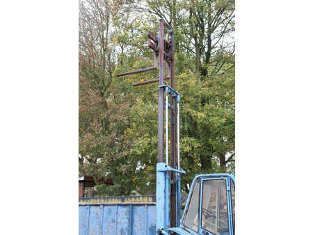 Terénní vysokozdvižný vozík 1990  Manitou M430CP (34)