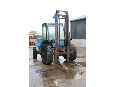 Terénní vysokozdvižný vozík 1990  Manitou M430CP (7)