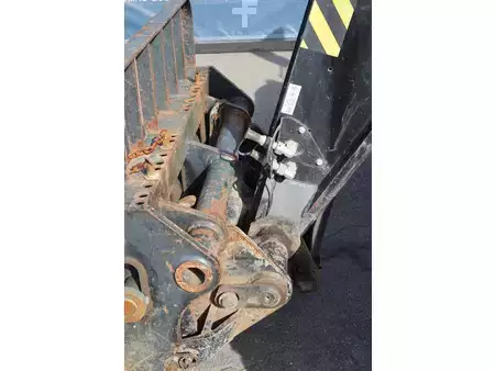 Telescopic forklift rigid 2009  Manitou MT932 (12)