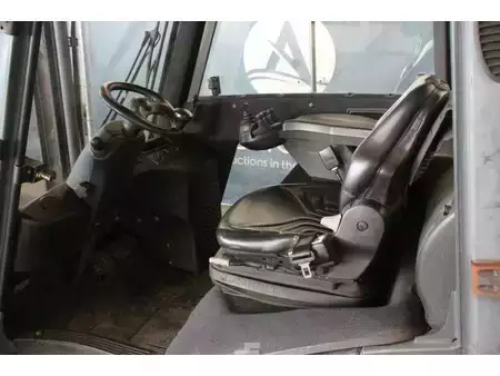 Wózki gazowe 2012  Linde H16T-01 (21)