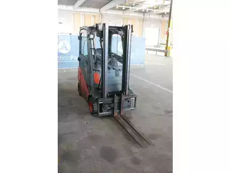 Wózki gazowe 2012  Linde H16T-01 (6)