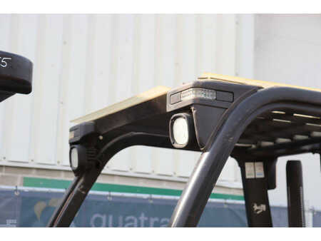 Carrelli elevatori GPL 2011  Yale GLP25VX F2170 (12)