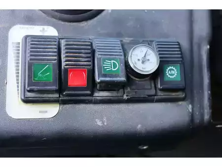 Teleskoplastare Rigid 2012  Dieci 40.17 ICARUS (36)