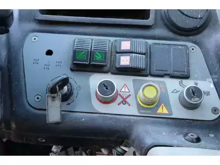 Teleskoplastare Rigid 2012  Dieci 40.17 ICARUS (37)