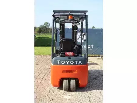 Sähkö - 4 pyör 2021  Toyota 8FBE18T (5)