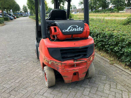 Carretilla elevadora GLP 2017  Linde H20T-01 (4)