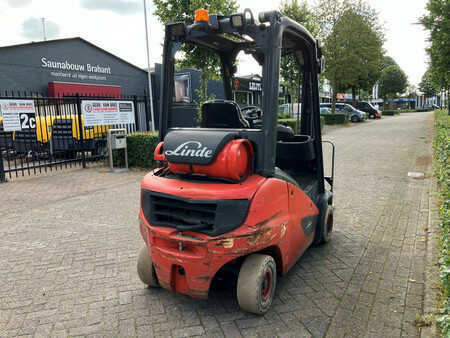 Carretilla elevadora GLP 2017  Linde H20T-01 (5)