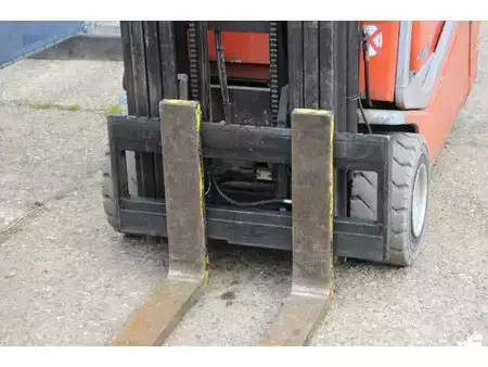 Elektro 4 Rad 2005  BT C3E200 (10)