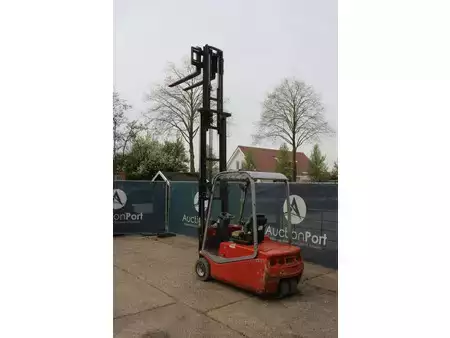 Elektro 4 Rad 2005  BT C3E200 (26)