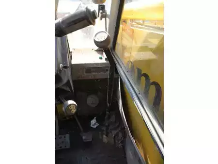 Manipulador fijo - JCB Turbo 530B (28)