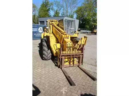 Manipulador fijo - JCB Turbo 530B (7)