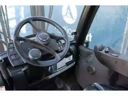 LPG heftrucks 2013  Yale GLP30VX (22)