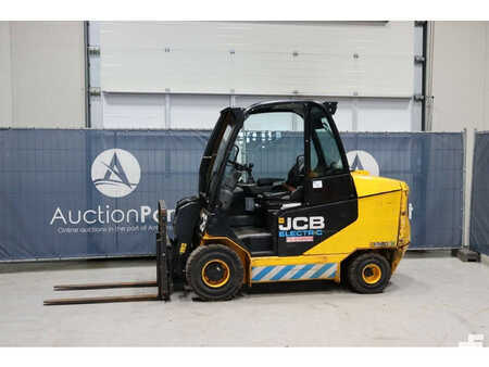 Elektro 4 Rad 2019  JCB 30-19E (1)
