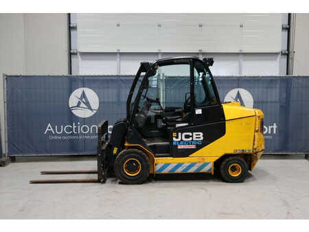 Elektro 4 Rad 2019  JCB 30-19E (2)