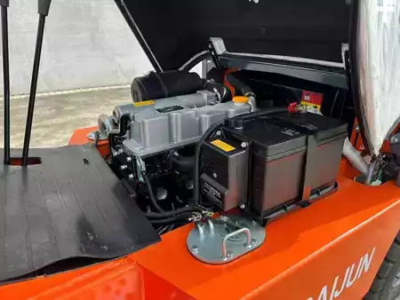 Dieselový VZV 2025  CPC30  (27)