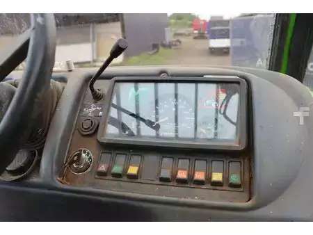 Teleskoptruck fast bom 1999  Merlo P 35.13-EVS (26)