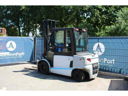 Eléctrico - 4 rodas 2016  Unicarriers HX50 (3)
