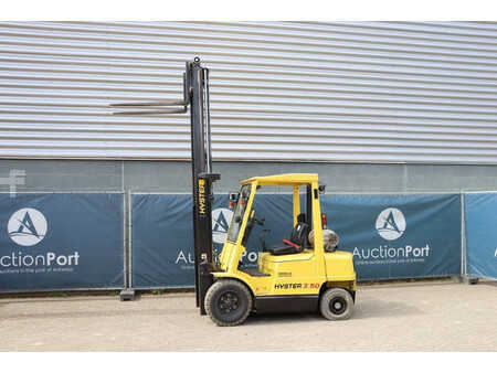 LPG Forklifts 2002  Hyster H2.50XM (24)