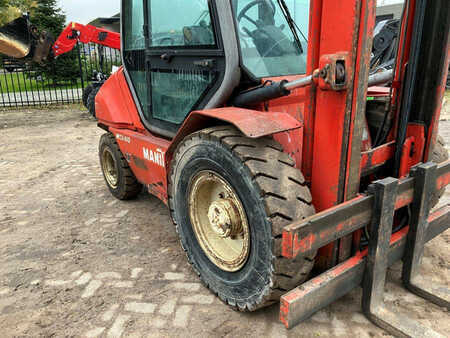 Terénní vysokozdvižný vozík 1995  Manitou MSI 40 (8)