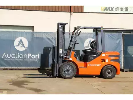 Carrelli elevatori diesel 2026  Huahe HH35Z (1)