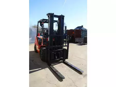 Carrelli elevatori diesel 2026  Huahe HH35Z (7)