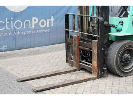 Diesel Forklifts 1995  Mitsubishi FD30MC-T (11)