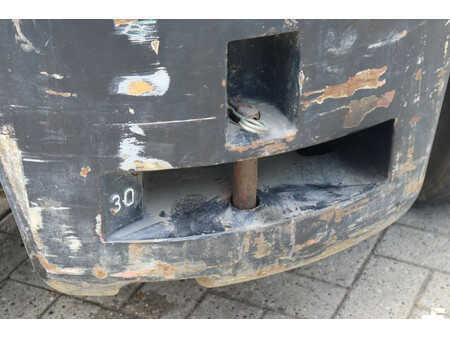 Diesel Forklifts 1995  Mitsubishi FD30MC-T (19)