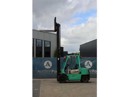 Diesel Forklifts 1995  Mitsubishi FD30MC-T (35)