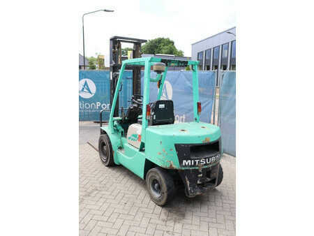 Diesel Forklifts 1995  Mitsubishi FD30MC-T (5)
