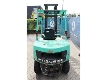 Diesel Forklifts 1995  Mitsubishi FD30MC-T (6)
