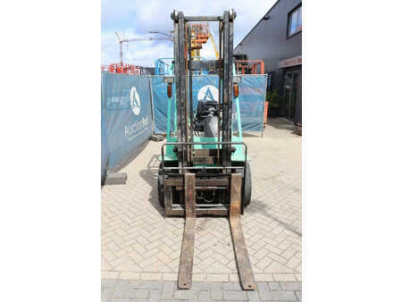 Diesel Forklifts 1995  Mitsubishi FD30MC-T (9)