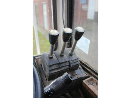 Boční vysokozdvižný vozík 1996  Fantuzzi SF45 (26)