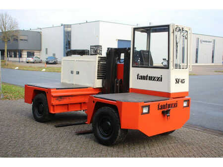 Boční vysokozdvižný vozík 1996  Fantuzzi SF45 (3)