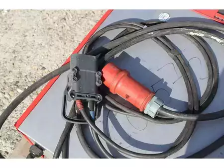 Carrelli elettrici 4 ruote 2005  Jungheinrich EFG 540 (11)