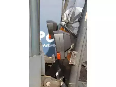 Carrelli elettrici 4 ruote 2005  Jungheinrich EFG 540 (17)