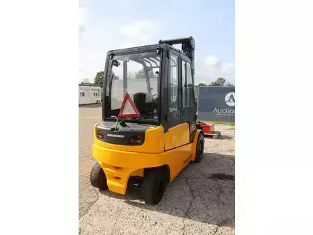 Carrelli elettrici 4 ruote 2005  Jungheinrich EFG 540 (6)